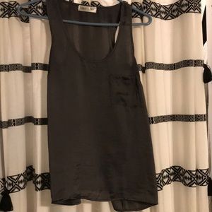 Women’s grey tank top